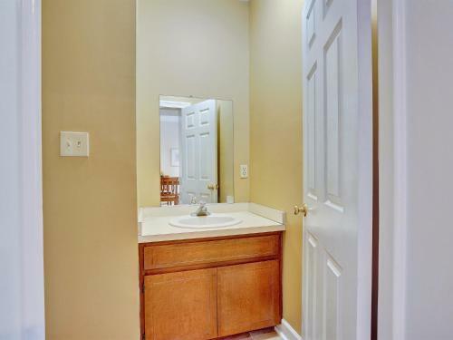 Heated Pool Access Flex Cancelation Historic Lafayette Square Townhouse