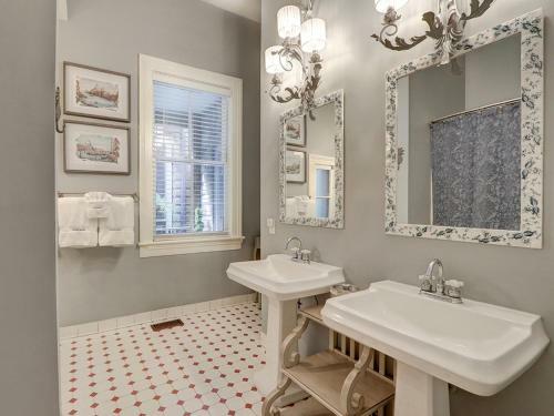 Heated Pool Flex Cancellation Grocery Delivery Gorgeous Home