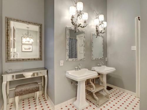 Heated Pool Flex Cancellation Grocery Delivery Gorgeous Home