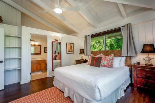 Hale Naninoa Home