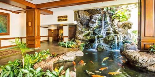 Apartamento Waikiki Banyan - Full Kitchen, Parking, AC - Pool Condo