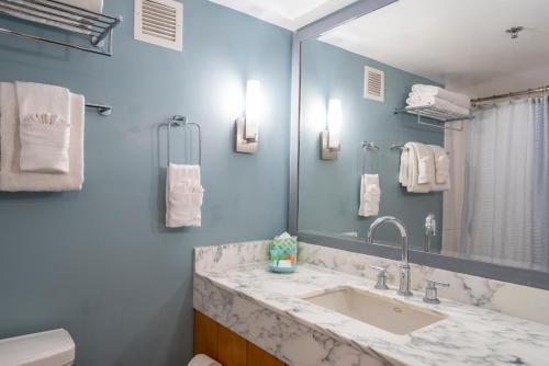 Ala Moana Condominium (ah917)