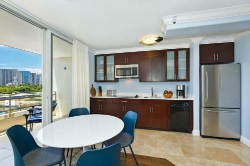 Regency On Beachwalk #71