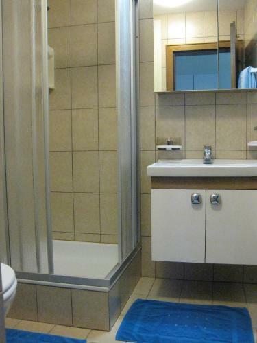 Hostal G�stehaus Stroitz