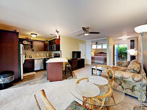 Apartamento 3823 Lower Honoa'apilani Road Condo Unit 111 Condo