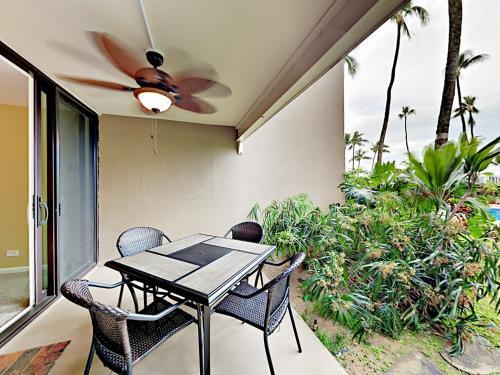 Apartamento 3823 Lower Honoa'apilani Road Condo Unit 111 Condo