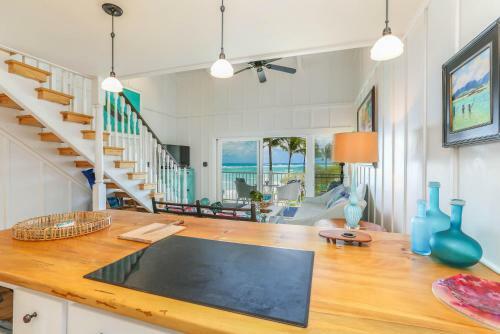 Kapaa Shore Resort #327, Oceanfront
