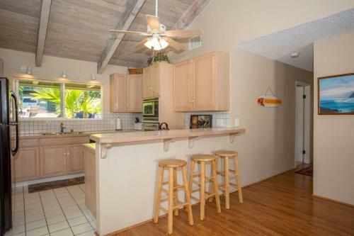 Hale Nani Loa - White Sands Beach Home By Casago