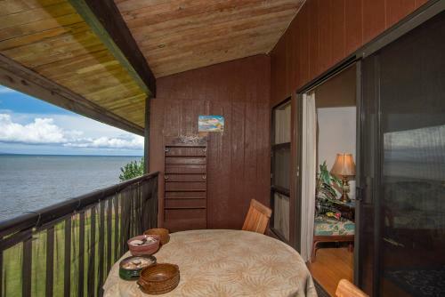 Molokai Shores