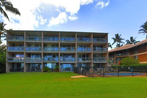 Leinaala Oceanfront #405