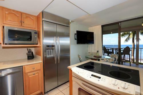 Hotel Kihei Beach #207 By Ali'i Resorts