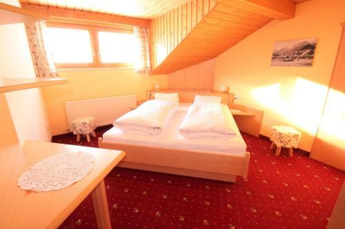 Hostal Ivos Sonnenpension