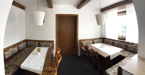 Bed & Breakfast Pension Ostbach
