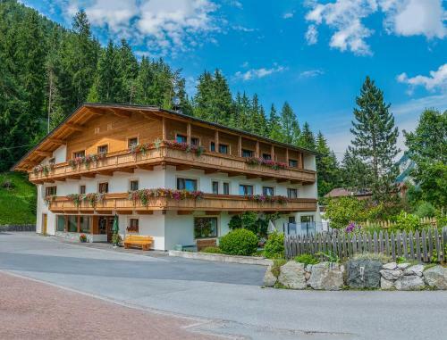 Hostal Pension Pichler
