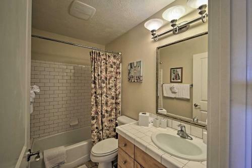 Princeville Condo With Mountain & Golf Course Views!