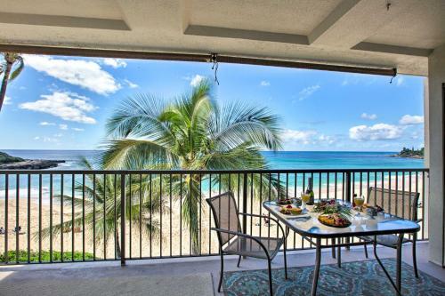 Apartamento Updated Makaha Condo With Pool And Ocean-view Lanai!