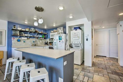 Apartamento Updated Makaha Condo With Pool And Ocean-view Lanai!
