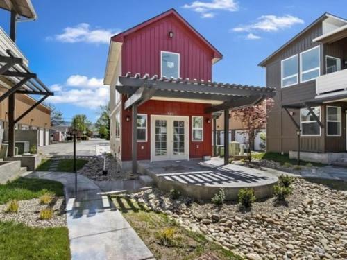 Villa Enjoy Pocket Community Living