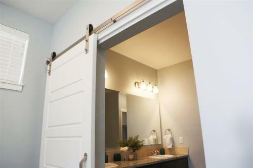 Villa Ideal Convenience For The Traveling Professional