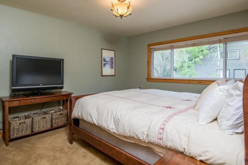 Krystal Villa