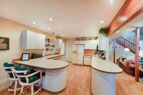 Evergreen House By Casago Mccall - Donerightmanagement