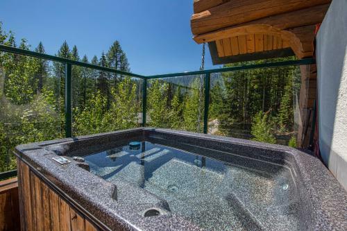 Mogul Hill Cabin