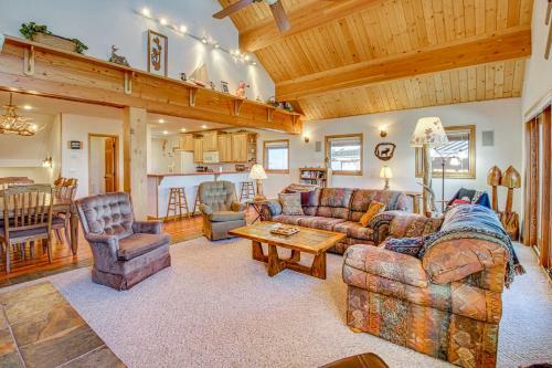 Pinnacle Ridge 02