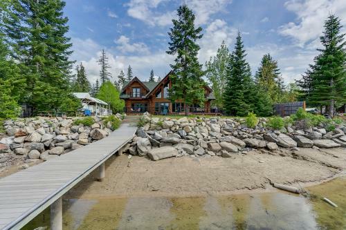 Antler Cove Log Home