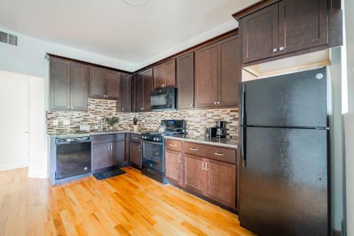 Apartamento 3br Unit Relaxing Patio In Trendy Logan Square
