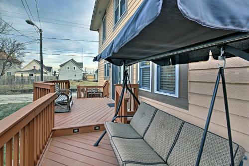 Spacious Indy Home 3 Miles From Downtown!