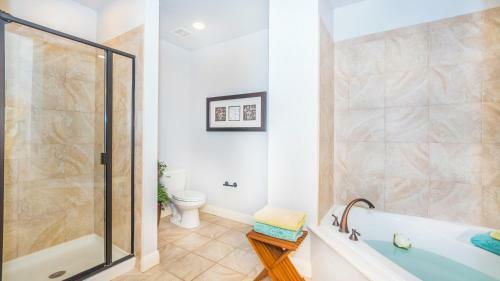 Waterfront Condo W/shared Pool Next To Hsb Resort
