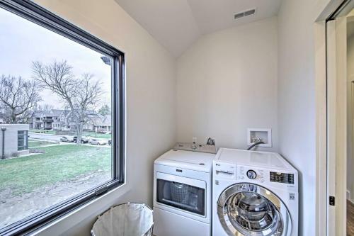 Indianapolis Luxury House With Yard Less Than 2mi To Downtown