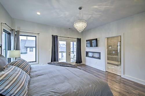 Indianapolis Luxury House With Yard Less Than 2mi To Downtown