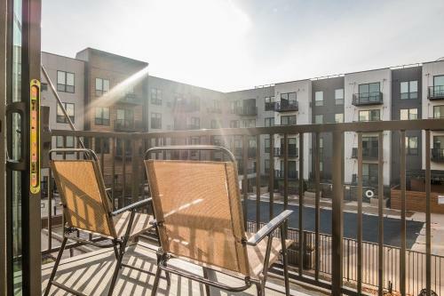 Apartamento Apts Near Riverwalk Trails With Balcony By Frontdesk