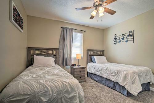 Spacious Home With Deck, Walk To Peter Pan Park