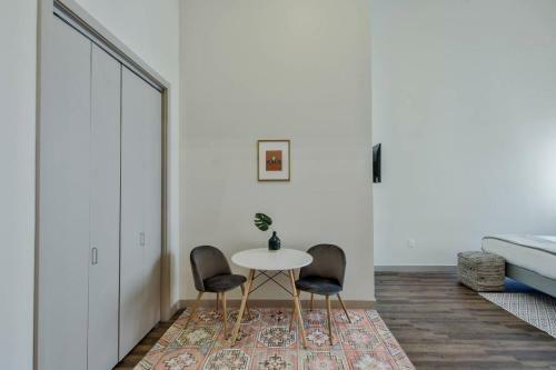 Apartamento High End Old Town Loft + Pool + Clubhouse