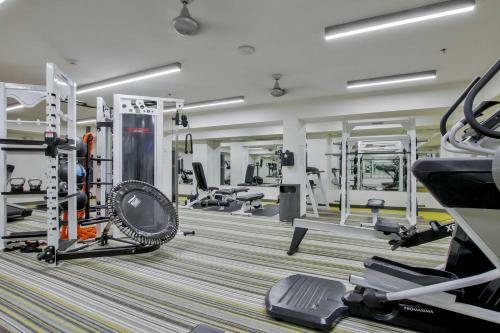 Apartamento Old Town Lux Loft + New Building + Walk Score 76