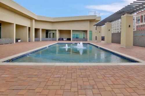 Apartamento Old Town Suite + Pool + Clubhouse