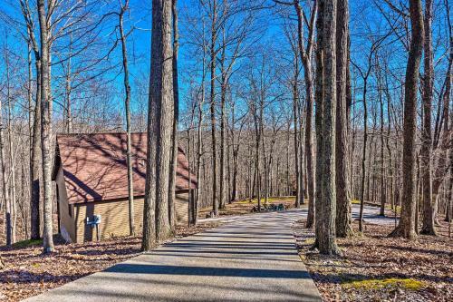 Private Escape About 5 Mi To Dale Hollow Lake!