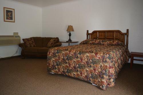 The Evergreen Motel