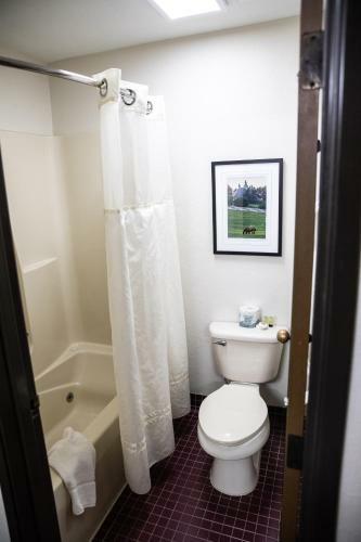 Hotel Hatfield Inn