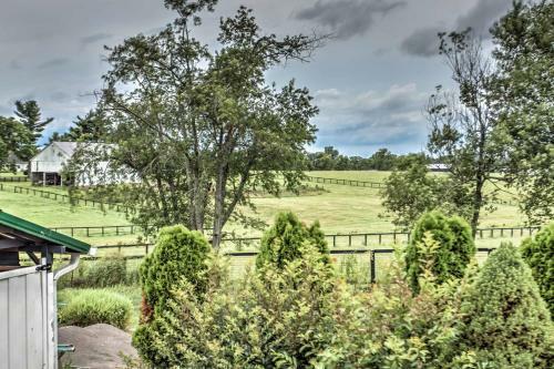 Apartamento Quaint Danville Apt With Patio And Rolling Hill Views!