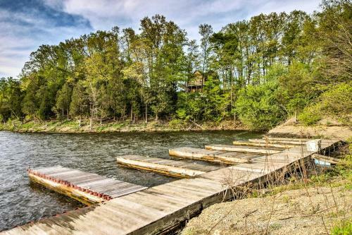 Blessing By The Lake Cabin On Barren River Lake!