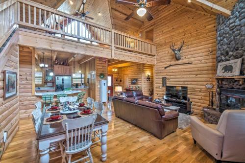 Blessing By The Lake Cabin On Barren River Lake!