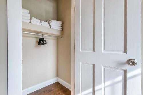 Apartamento Brand New 5bd Spacious Condo In Nola