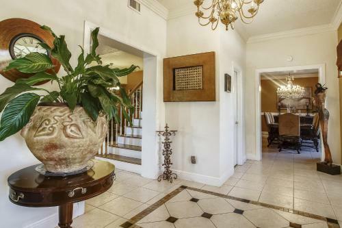 Lovely 5 Br Home Only 15mins From Downtown Nola