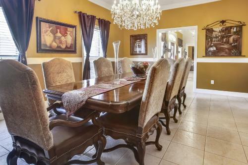 Lovely 5 Br Home Only 15mins From Downtown Nola