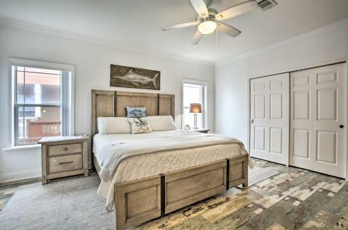 Updated Waterfront Retreat With Boat Slip And Patio!