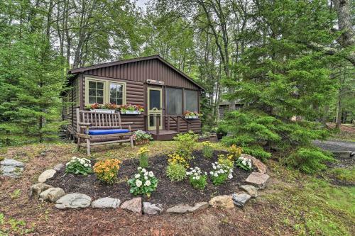 Sprucewold Boothbay Harbor Cottage With Deck