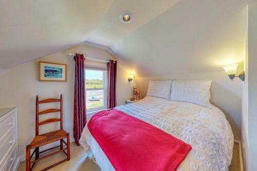 Kennebunk Cottage - 2 Bed 1 Bath Vacation Home In Kennebunk